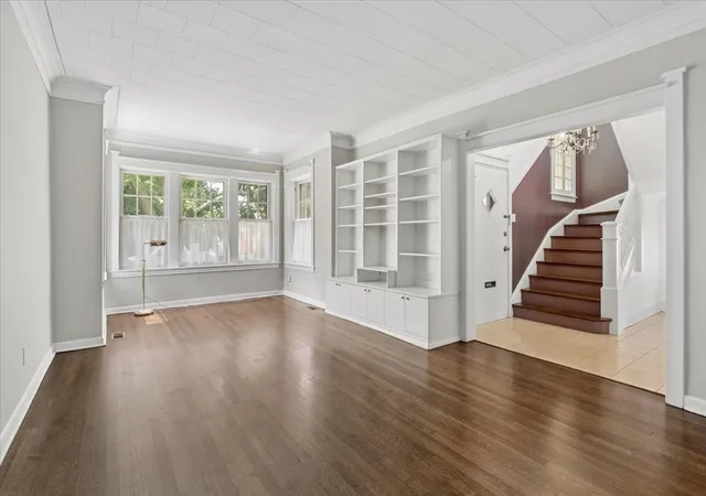 Photo 4 of Single family home for sale at 4821 N Harding Ave, Chicago, IL 60625 | MLS# 12764853 | Listing updated on 2026-09-22