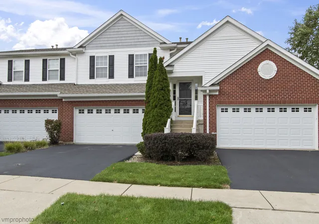 Photo 1 of Condo for sale at 1582 Matthew Dr #1582, Algonquin, IL 60102 | MLS# 12764869 | Listing updated on 2026-09-29