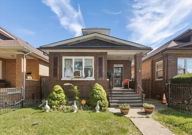 Single family home for sale at 1533 N Waller Ave, Chicago, IL 60651 | MLS# 12764921