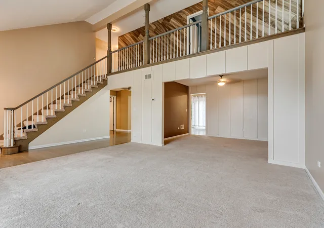 Photo 3 of Single family home for sale at 1124 Covington Dr, Lemont, IL 60439 | MLS# 12764939 | Listing updated on 2026-10-06