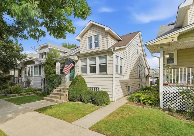 Multi family home for sale at 6206 W Grace St, Chicago, IL 60634 | MLS# 12764945