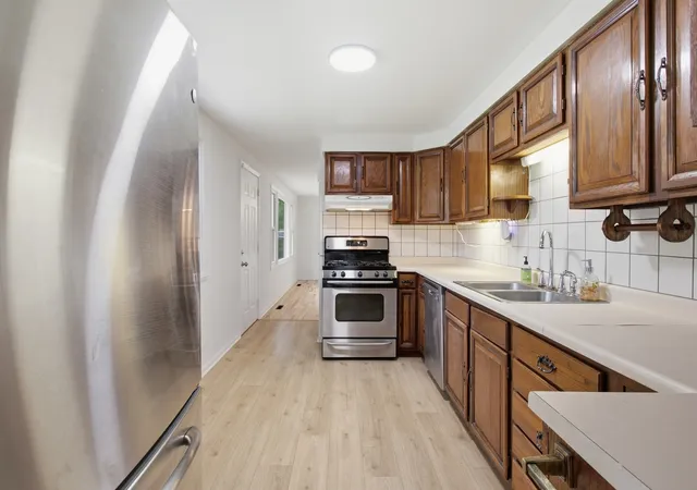 Photo 3 of Single family home for sale at 383 Tee Ln, Carpentersville, IL 60110 | MLS# 12764946 | Listing updated on 2026-09-30