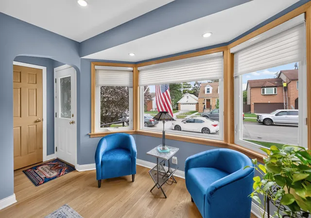Photo 3 of Single family home for sale at 3406 N Oleander Ave, Chicago, IL 60634 | MLS# 12764955 | Listing updated on 2026-10-07