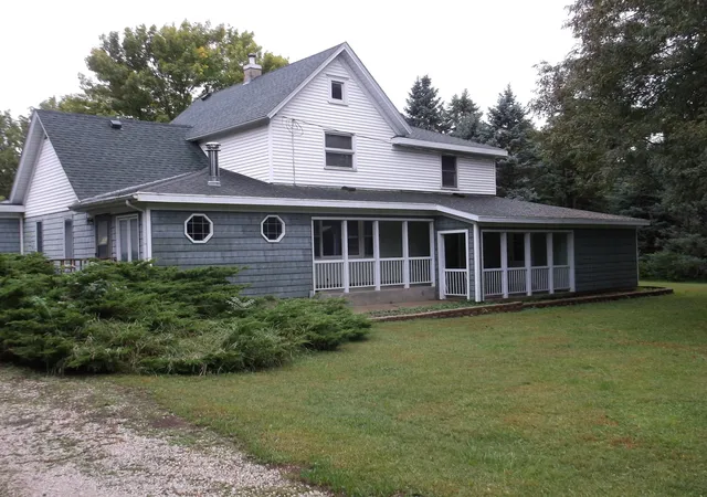 Photo 1 of Single family home for sale at 1920 W Park Ave, Princeton, IL 61356 | MLS# 12764963 | Listing updated on 2026-09-23
