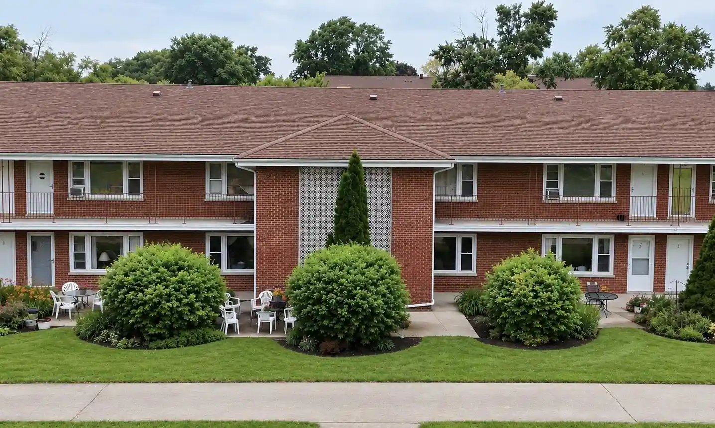 Listing Photo 1 - Condo for sale in 1105 Holiday Ln located at 1105 Holiday Ln, Des Plaines, IL 60016 - Unit #14
