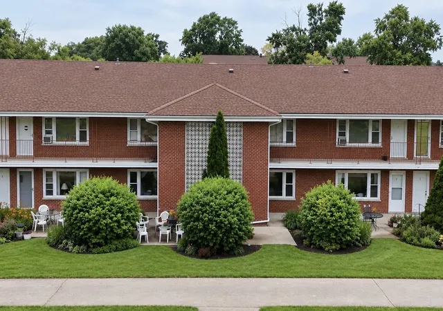 Photo 1 of Condo for sale at 1105 Holiday Ln #14, Des Plaines, IL 60016 | MLS# 12764992 | Listing updated on 2026-09-22