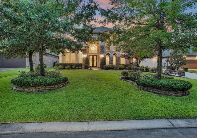 Photo 1 of Mansion for sale at 110 Sunridge Ct, Montgomery, TX 77316 | MLS# 12765011 | Listing updated on 2026-09-27