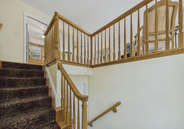 Photo 3 of Single family home for sale at 312 W Goebel Dr, Lombard, IL 60148 | MLS# 12765019 | Listing updated on 2026-09-25