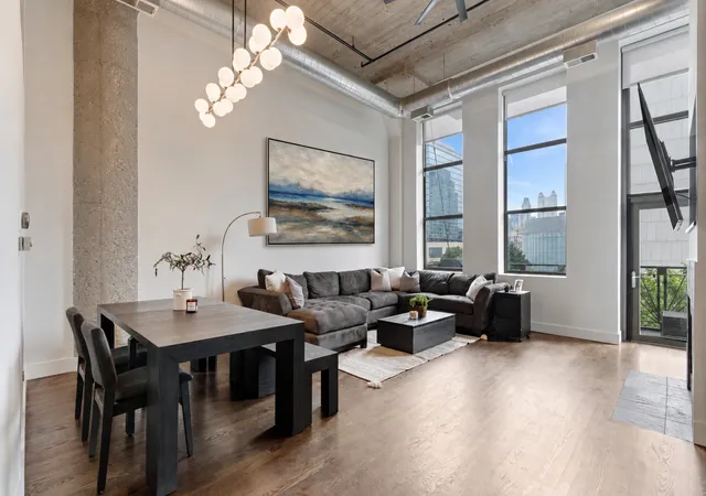 Photo 2 of Condo for sale at 758 N Larrabee St #319, Chicago, IL 60654 | MLS# 12765033 | Listing updated on 2026-09-22