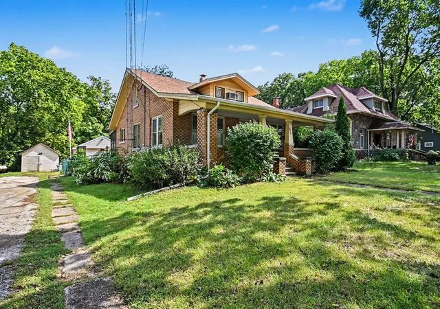 Photo 1 of Single family home for sale at 409 N Joliet St, Wilmington, IL 60481 | MLS# 12765060 | Listing updated on 2026-09-24