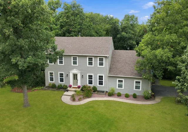 Photo 2 of Single family home for sale at 3446 Innsbruck Ln, Crete, IL 60417 | MLS# 12765080 | Listing updated on 2026-09-27