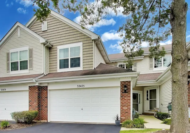 Photo 3 of Condo for sale at 32475 N Allegheny Way, Lakemoor, IL 60051 | MLS# 12765116 | Listing updated on 2026-10-08
