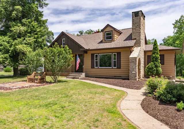 Single family home for sale at 1220 54 Street Ct, Moline, IL 61265 | MLS# 12765119
