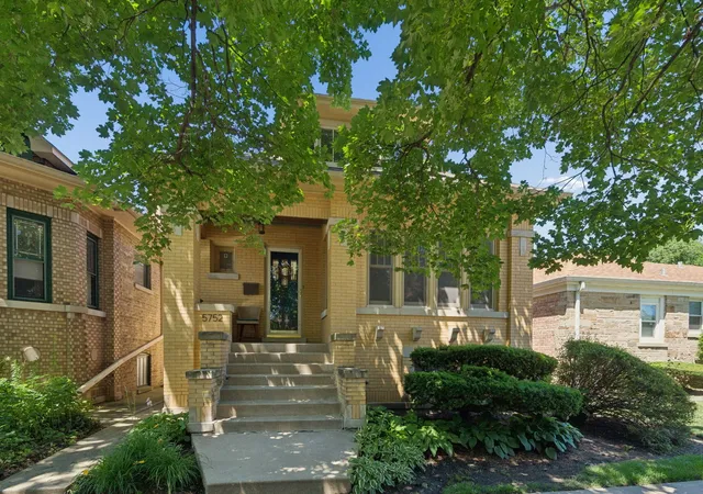 Single family home for sale at 5752 N Sacramento Ave, Chicago, IL 60659 | MLS# 12765168