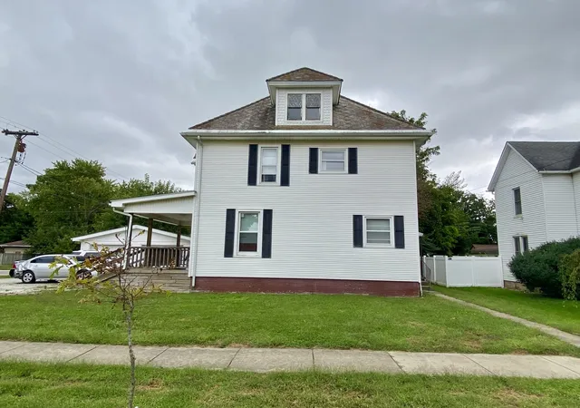 Photo 2 of Multi family home for sale at 401 S Main St, Homer, IL 61849 | MLS# 12765171 | Listing updated on 2026-10-02