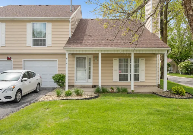 Photo 1 of Townhouse for sale at 19401 Hickory Pl, Country Club Hills, IL 60478 | MLS# 12765175 | Listing updated on 2026-09-27