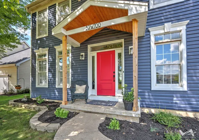 Single family home for sale at 39w700 Green Pl, Geneva, IL 60134 | MLS# 12765190