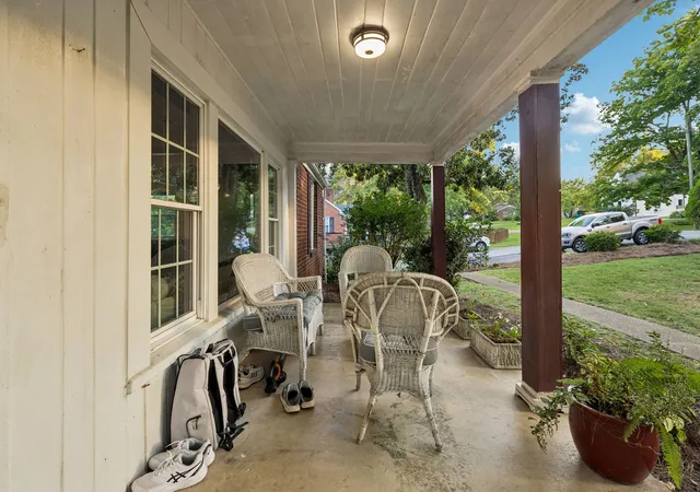 Photo 3 of Single family home for sale at 3504 Pleasant Valley Rd, Nashville, TN 37204 | MLS# 12765206 | Listing updated on 2026-09-27