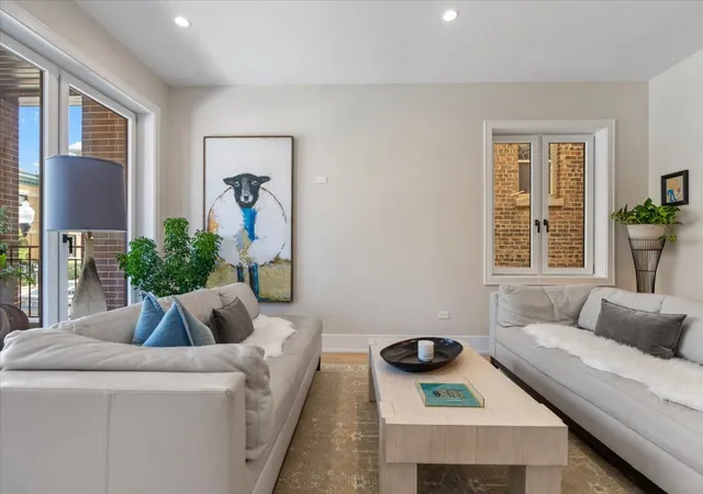 Photo 3 of Condo for sale at 2023 W Augusta Blvd #1W, Chicago, IL 60622 | MLS# 12765209 | Listing updated on 2026-09-25
