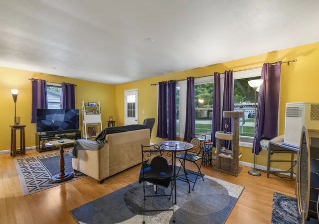 Photo 3 of Single family home for sale at 206 S 3rd Street, Malta, IL 60150 | MLS# 12765231 | Listing updated on 2026-09-30