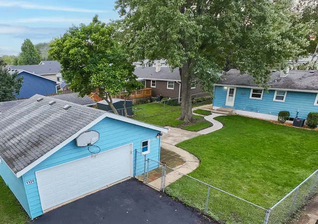 Photo 4 of Single family home for sale at 1124 Townsend St, Sycamore, IL 60178 | MLS# 12765240 | Listing updated on 2026-09-30