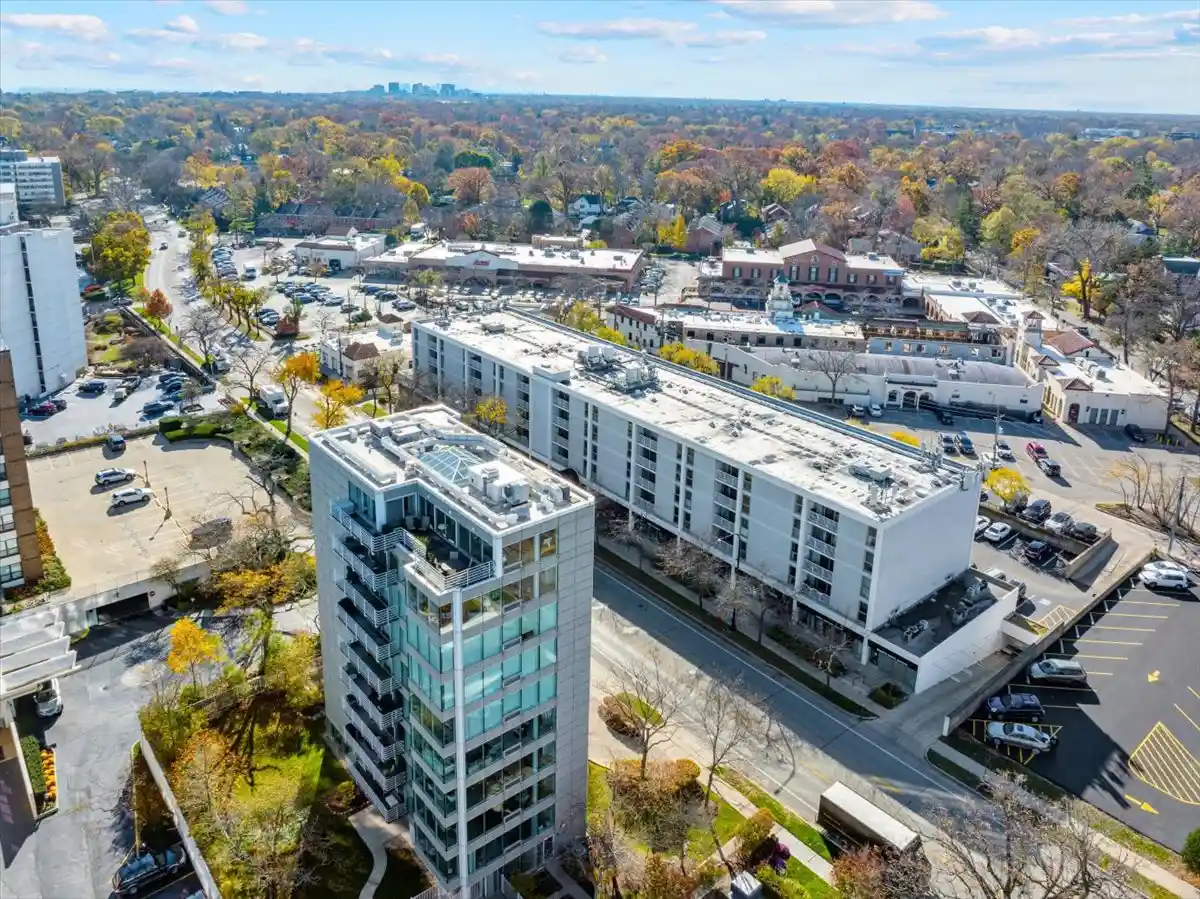 Listing Photo 56 - Condo for sale in 1618 Sheridan Rd located at 1618 Sheridan Rd, Wilmette, IL 60091 - Unit #PH