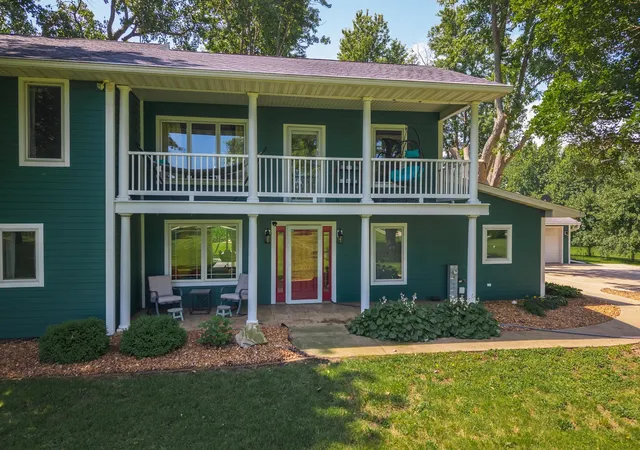 Photo 3 of Single family home for sale at 3314 E 3050 North Rd, Ancona, IL 61311 | MLS# 12765257 | Listing updated on 2026-10-17