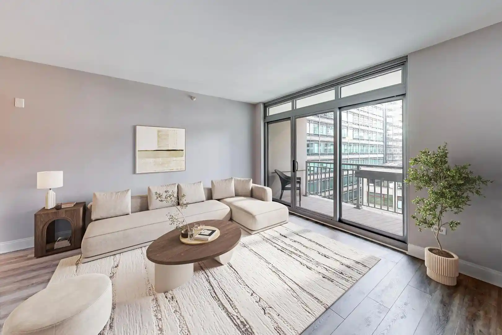 Listing Photo 2 - Condo for sale in 125 S Jefferson St located at 125 S Jefferson St, Chicago, IL 60661 - Unit #1005