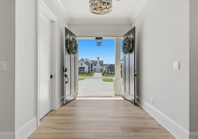 Photo 3 of Single family home for sale at 1008 Broadmoor Dr, Marvin, NC 28173 | MLS# 12765272 | Listing updated on 2026-10-03