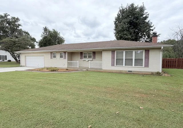 Photo 3 of Single family home for sale at 5730 Us 45 Hwy S, Harrisburg, IL 62946 | MLS# 12765284 | Listing updated on 2026-09-25