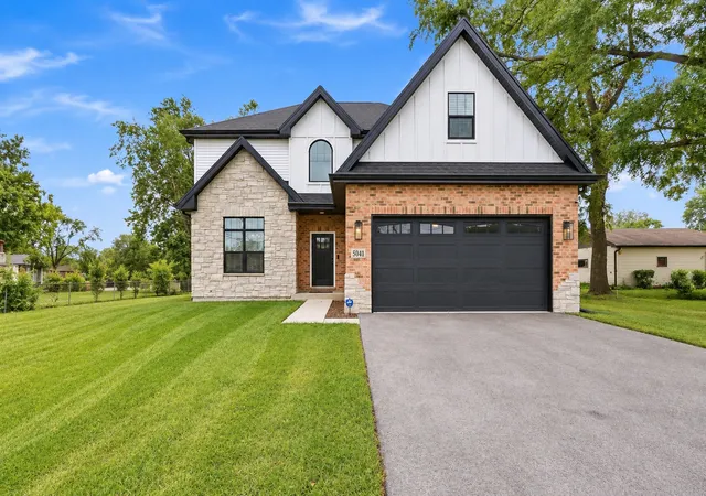 Single family home for sale at 5041 137th Street, Crestwood, IL 60418 | MLS# 12765285