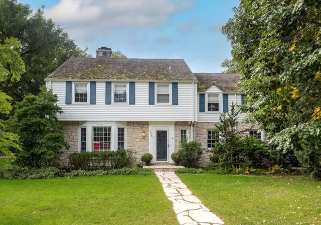 Photo 1 of Single family home for sale at 3805 Foster St, Evanston, IL 60203 | MLS# 12765311 | Listing updated on 2026-09-24