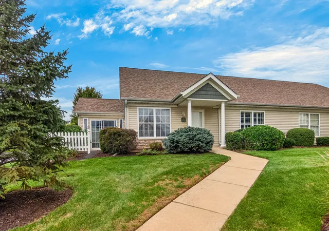 Photo 1 of Sale Pending at 252 Lily Ln #252, Rockford, IL 61107 | MLS# 12765326 | Listing updated on 2026-09-23