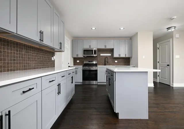 Photo 3 of Single family home for sale at 16607 Paulina St, Markham, IL 60428 | MLS# 12765349 | Listing updated on 2026-09-21