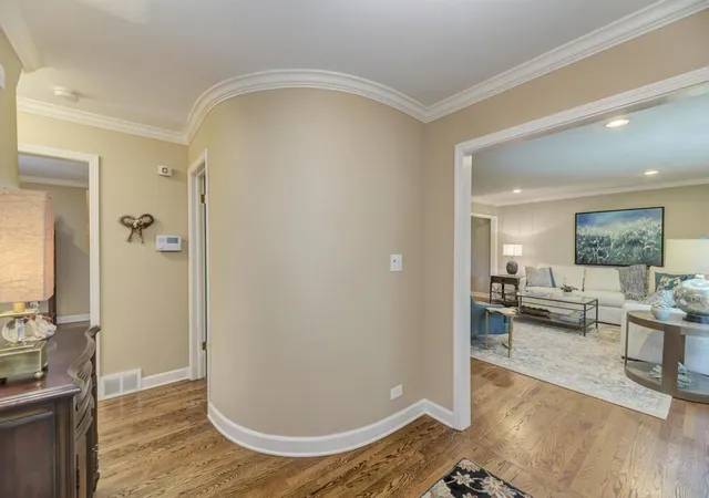 Photo 4 of Single family home for sale at 1326 S Fernandez Ave, Arlington Heights, IL 60005 | MLS# 12765375 | Listing updated on 2026-09-24