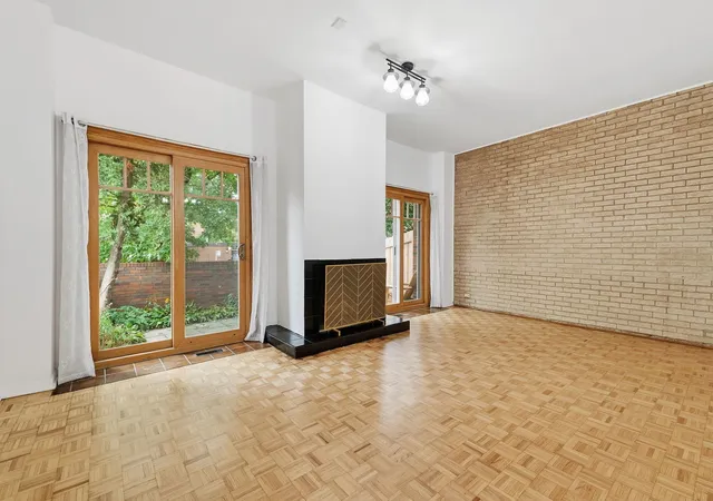Photo 4 of Townhouse for sale at 1174 E 53rd Street, Chicago, IL 60615 | MLS# 12765376 | Listing updated on 2026-09-27