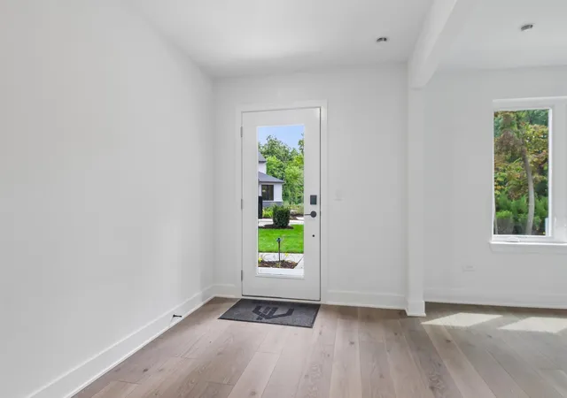 Photo 4 of Townhouse for sale at 2122 Iron Ridge Ln, Naperville, IL 60563 | MLS# 12765386 | Listing updated on 2026-09-22