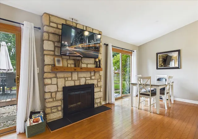 Photo 3 of Single family home for sale at 795 Newport Dr, Island Lake, IL 60042 | MLS# 12765388 | Listing updated on 2026-09-28