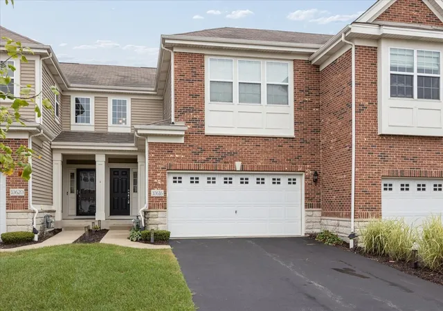 Photo 1 of Townhouse for sale at 10616 W 154th Street, Orland Park, IL 60462 | MLS# 12765403 | Listing updated on 2026-09-22