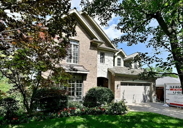 Photo 2 of Single family home for sale at 1908 S Harrison St, Glenview, IL 60025 | MLS# 12765413 | Listing updated on 2026-09-22