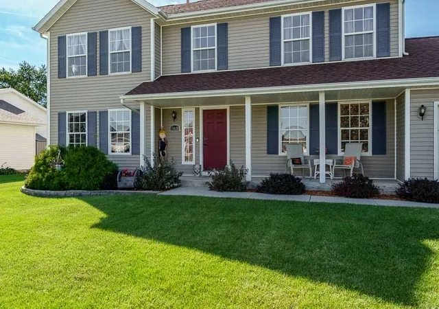 Photo 1 of Single family home for sale at 15620 Taylor St, South Beloit, IL 61080 | MLS# 12765424 | Listing updated on 2026-10-10