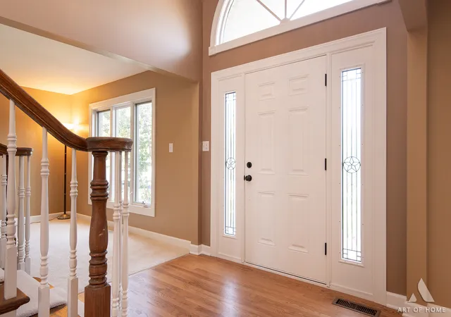 Photo 3 of Single family home for sale at 7901 Braeloch Ct, Orland Park, IL 60462 | MLS# 12765450 | Listing updated on 2026-10-20