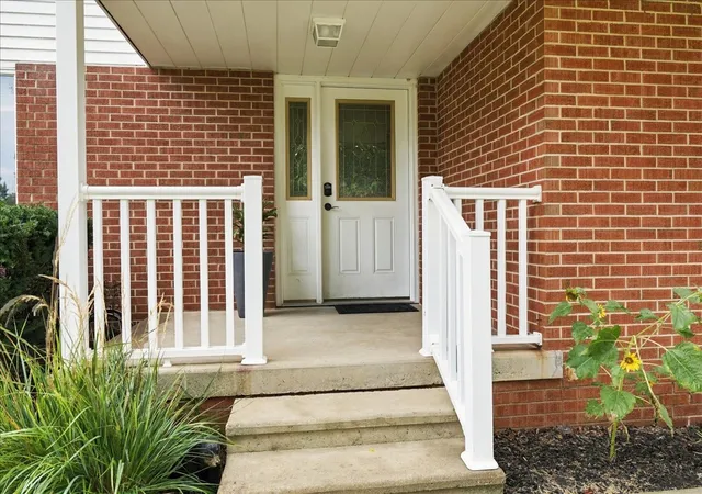 Photo 2 of Single family home for sale at 518 Sunrise Dr, Chenoa, IL 61726 | MLS# 12765453 | Listing updated on 2026-10-07