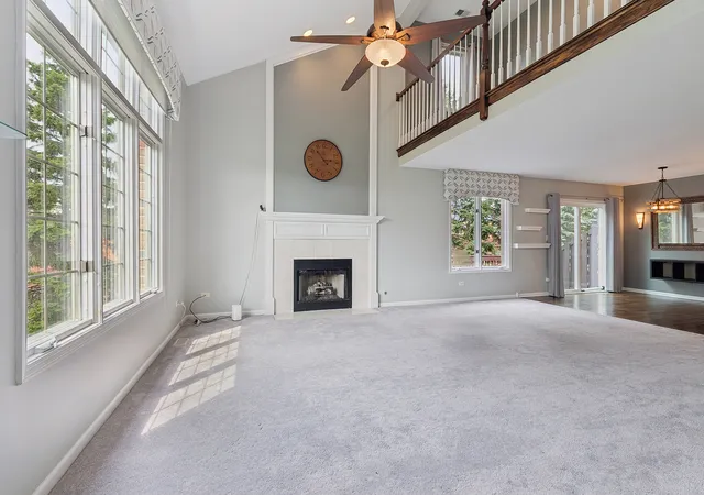 Photo 3 of Townhouse for sale at 9430 Caledonia Dr, Tinley Park, IL 60487 | MLS# 12765456 | Listing updated on 2026-09-21