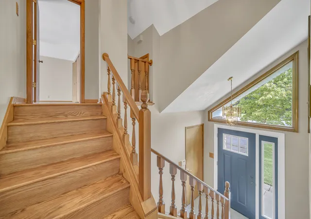 Photo 3 of Single family home for sale at 7n140 Nancy Ln, St. Charles, IL 60175 | MLS# 12765466 | Listing updated on 2026-09-24