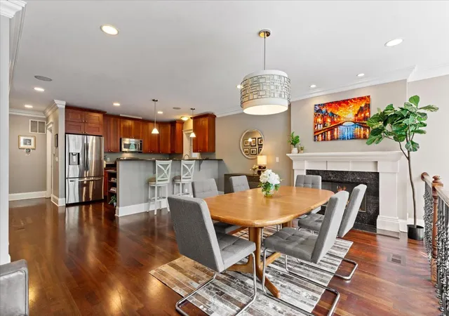 Photo 4 of Condo for sale at 3736 N Fremont St #1, Chicago, IL 60613 | MLS# 12765472 | Listing updated on 2026-09-23