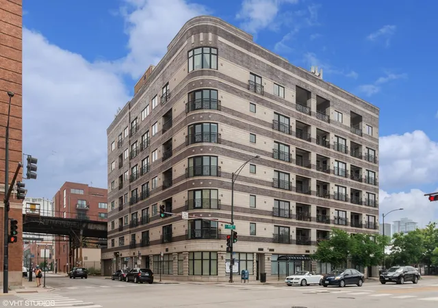 Condo for sale at 1601 S State St #5D, Chicago, IL 60616 | MLS# 12765479