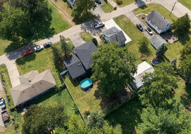 Photo 2 of Single family home for sale at 2437 Grape St, Joliet, IL 60435 | MLS# 12765494 | Listing updated on 2026-09-22