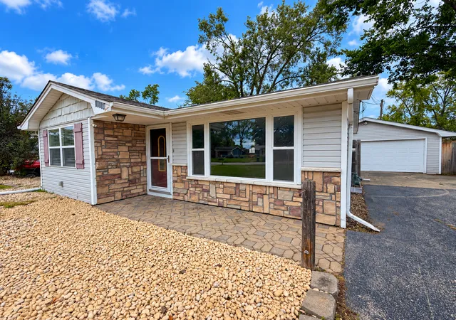 Photo 1 of Single family home for sale at 16664 W 146 Place, Lockport, IL 60441 | MLS# 12765496 | Listing updated on 2026-09-24