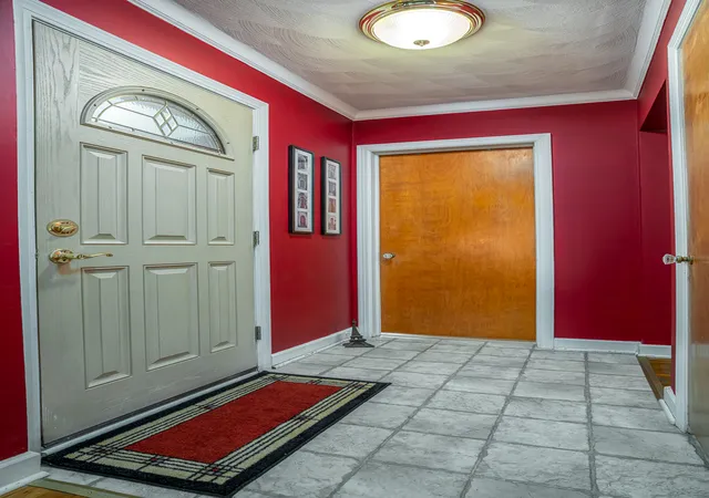 Photo 2 of Single family home for sale at 2226 Warren St, Davenport, IA 52804 | MLS# 12765516 | Listing updated on 2026-10-22